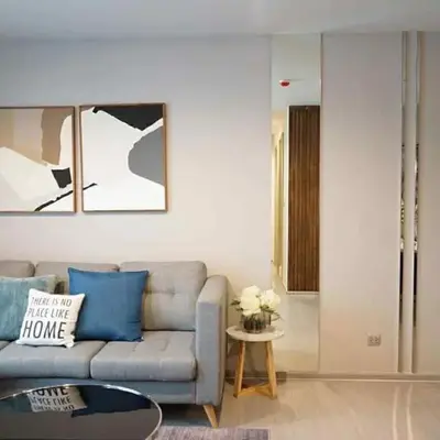 2 Bed 2 Bath Condo Steps to BTS&MRT