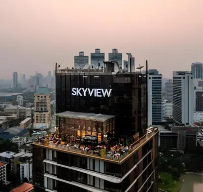 a building with the skyview sign on top of it at XX Mitr Inn Sukhumvit Soi 2 - มิตร อินน์ สุขุมวิท ซอย 2 BTS Nana in Bang Kapi