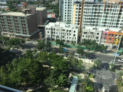 an aerial view of a city with tall buildings at SS Sukhumwit in Amphoe Phra Khanong