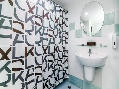 Gallery image of Sukhumvit 81 Condo - E in Bangkok