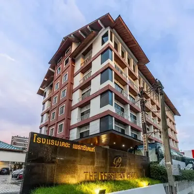 The President Hotel at Chokchai 4