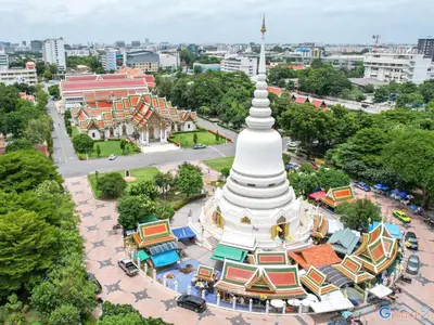 an overhead view of a large white pagoda in a city at ลีลาวดี รามอินทรา - Leelawadee Resotel Raminthra 23 in Bangkok