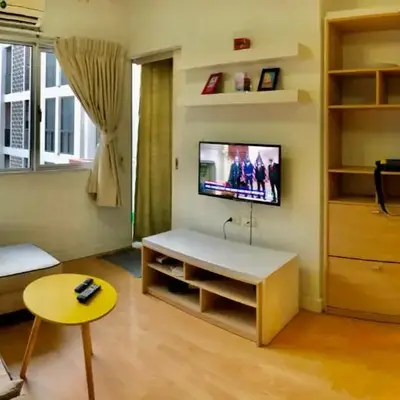 1BR Condo 5 Min to BTS 1000Mbps Fiber Wi-Fi great location