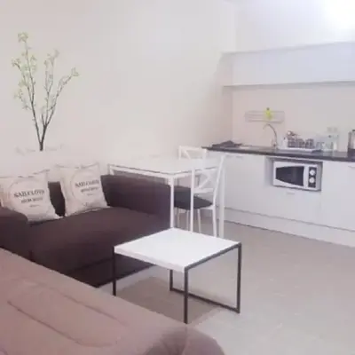 Popular Condo C4