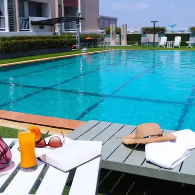 Evergreen Place Siam by UHG
