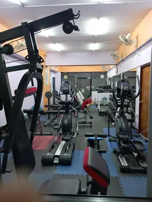 a gym with a bunch of treadmills at SKB Mansion close to MRT in Hua mark in Bangkok