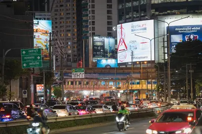 a busy city street filled with lots of traffic at TUI BLUE Maduzi Hotel Bangkok in Bangkok