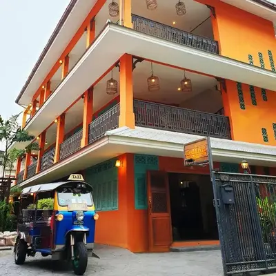 Focal Local Bed & Breakfast