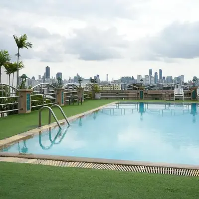 Royal Suite Hotel Bangkok