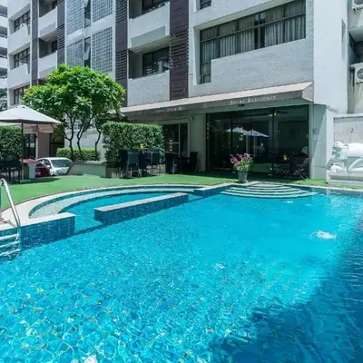 Asoke Residence Sukhumvit by UHG