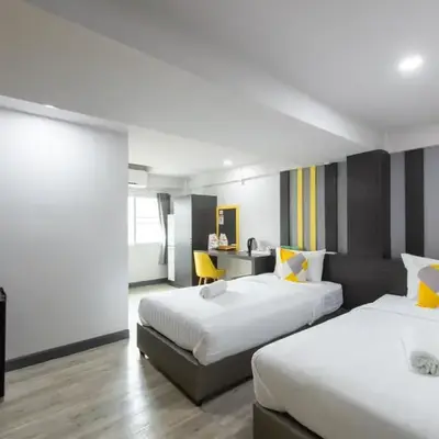 Riski Residence Bangbuathong