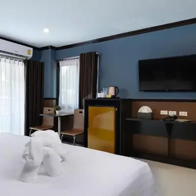 The Breton Hotel Media