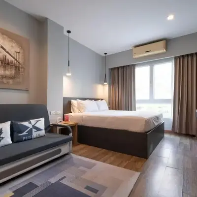 iCheck inn Gems Center Silom