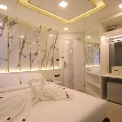 Pratunam Atrium Hotel