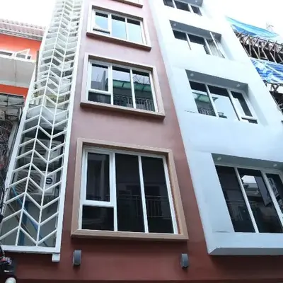 Rose Nana Hotel