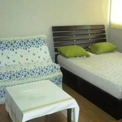 T8 Guest House Don Mueang Challenger triple room