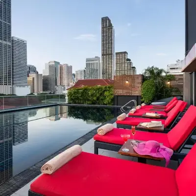 RakYim Siam - Sukhumvit 15