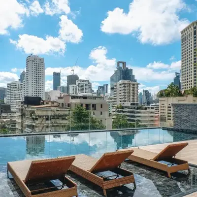 The Coach Hotel Sukhumvit - Asok BTS Bangkok