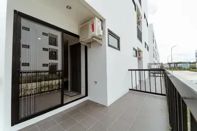 a corridor of a building with a balcony at My Space @ Chaosua69 in Ban Pak Khlong Khwang
