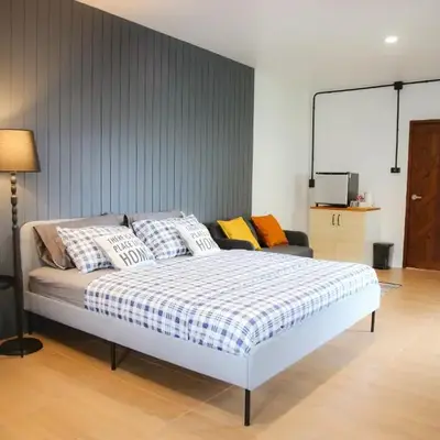 SLEEP SLEEP SUANPHAK Homestay